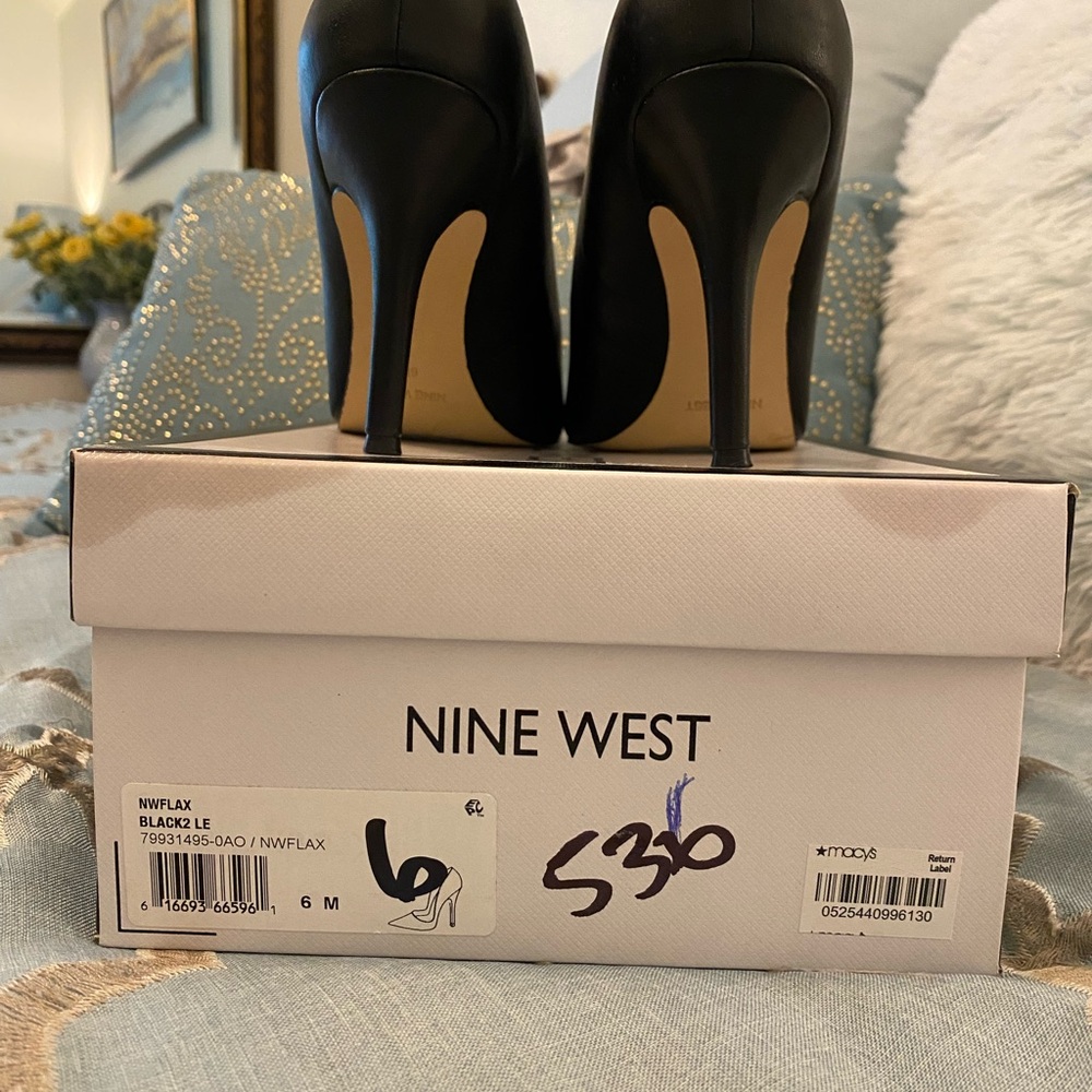 Nine West Black Stiletto Heels Classic Pumps